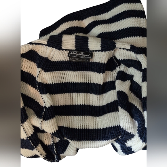 Salvatore Ferragamo Navy and White Sweater Striped Cardigan Beautiful Clean Lg - Picture 10 of 15